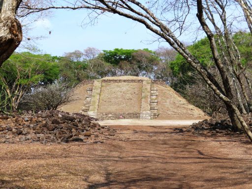 Cihuatán, El Salvador